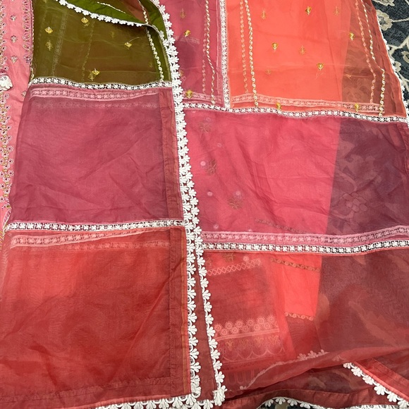 New 3 piece Pakistani dress Sobia nazir cl - Picture 7 of 10